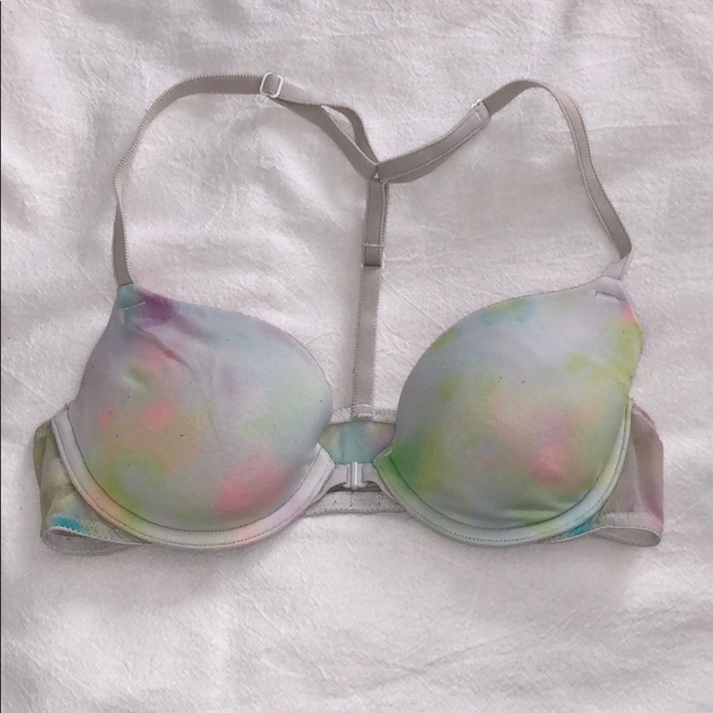 pink bra